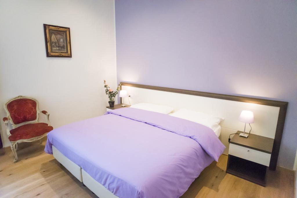 B&B La Piazza Firenze Rom bilde